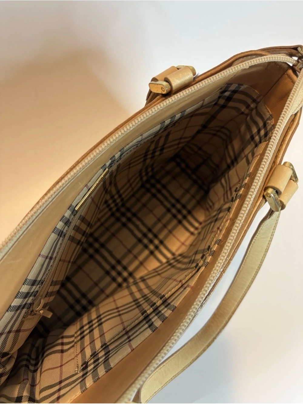 BURBERRY ($999) Classic Light Brown Leather Handbag with Nova Pattern AUTHENTIC - Picture 12 of 15